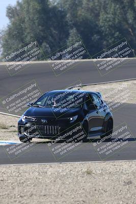 media/Nov-09-2025-Speed Ventures (Sun) [[388b781dcd]]/Red/Session 2 (Turn 3)/